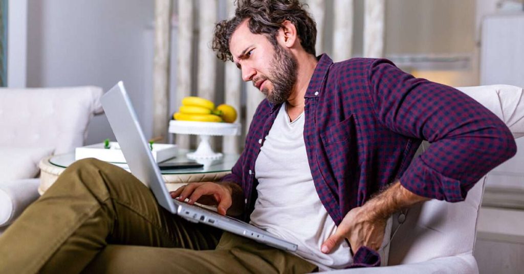 Mid Back Rib Pain: Causes & Treatment in 2022 6 poor sitting posture